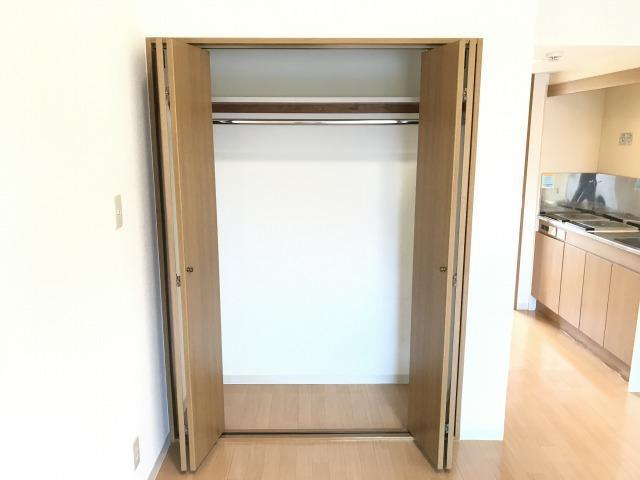 【収納】メイテラッセ中島丁