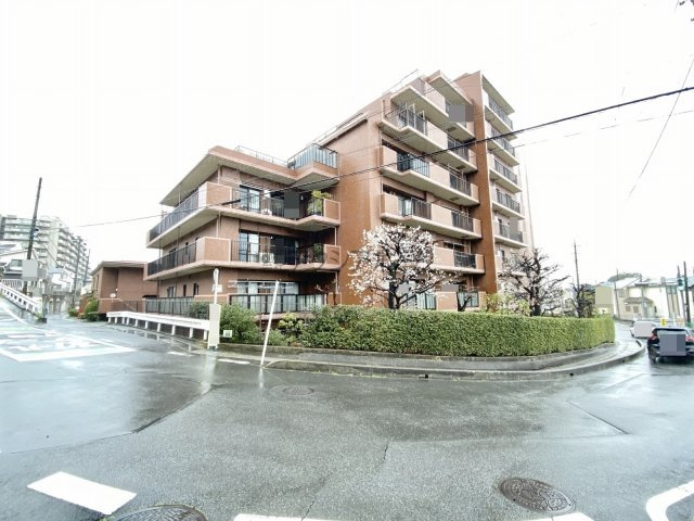 エステスクエア武蔵藤沢2弐番館の外観