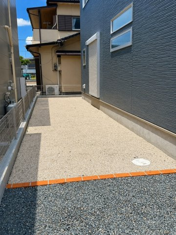 リーブルガーデン／南区野口1丁目／4号棟の庭