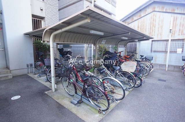 【駐輪場】の画像