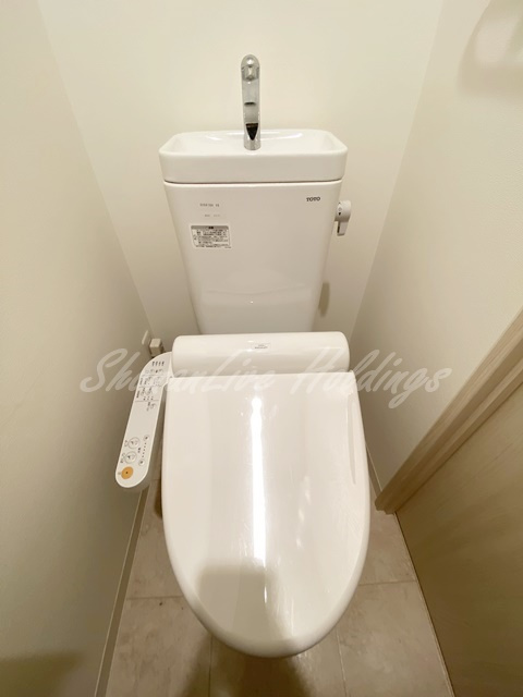 ブエナカーサのトイレ