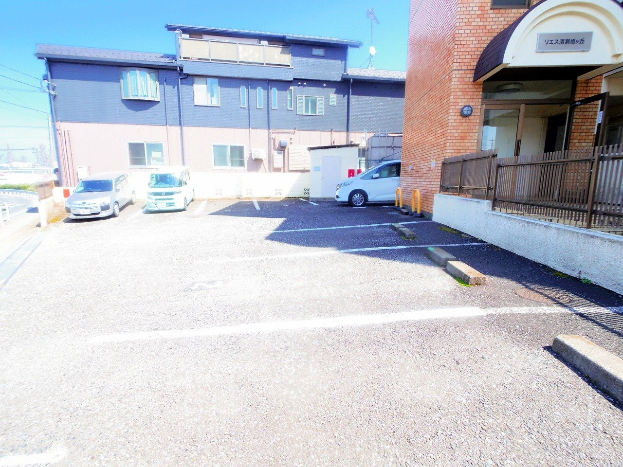 リエス清瀬旭が丘の駐車場