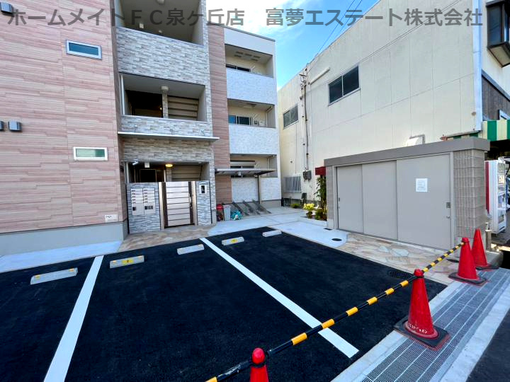 フジパレス和泉葛の葉の駐車場