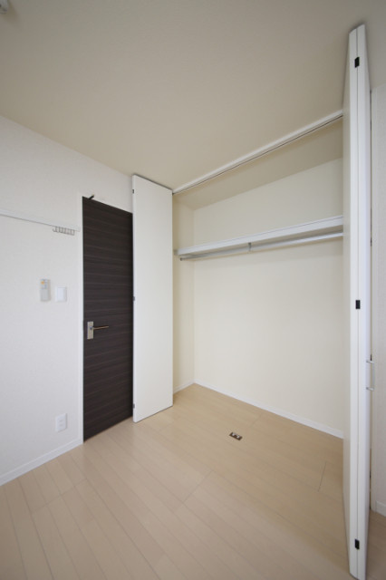 フォレスト小山台の収納