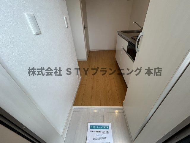 仲介手数料0円！ロッカフォルテの玄関