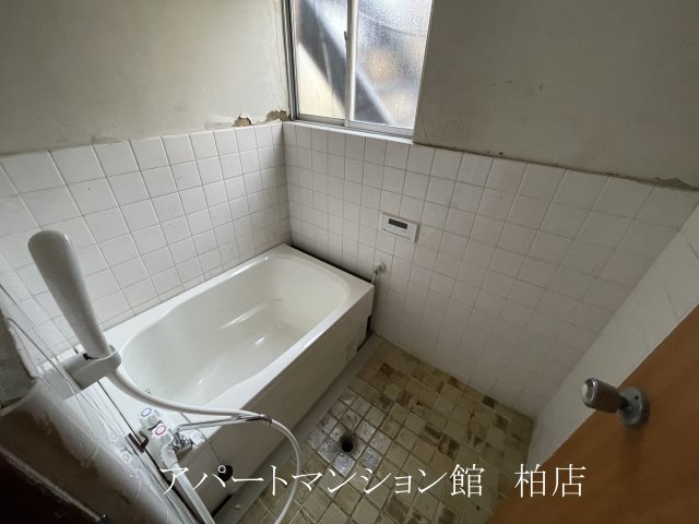 緑町ハイツの浴室