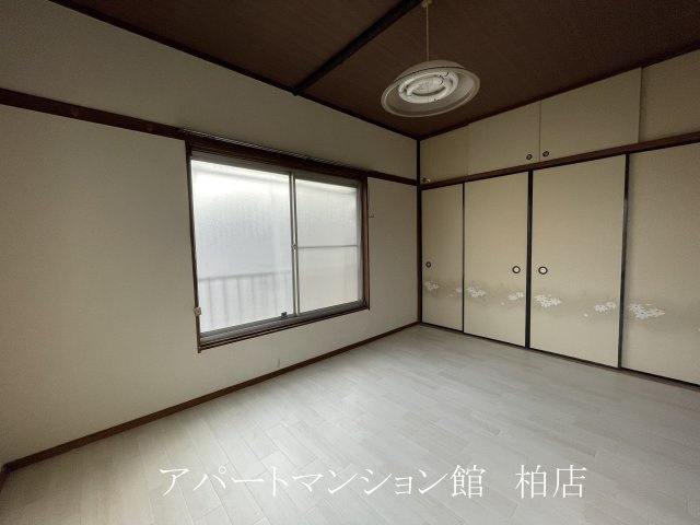 緑町ハイツの寝室