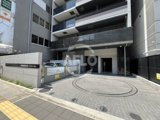 エスレジデンス江坂リブルの駐車場|S-RESIDENCE江坂Lible　駐車場