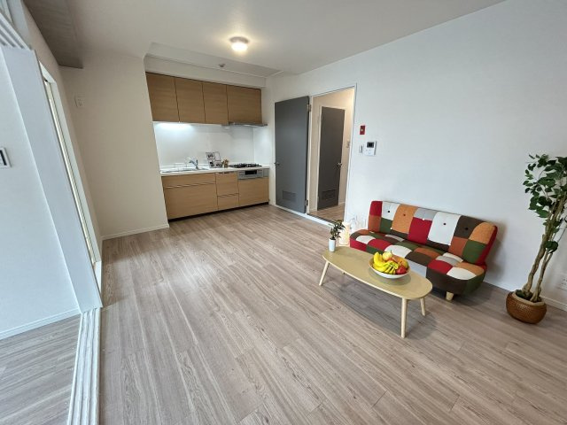 【居間・リビング】 | 日商岩井香櫨園マンション２号棟 | 居間です