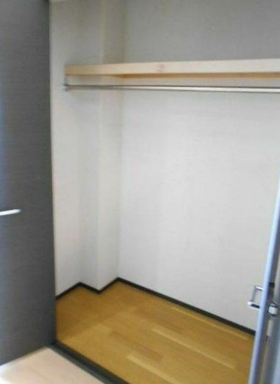 八王子市館町のアパートの収納