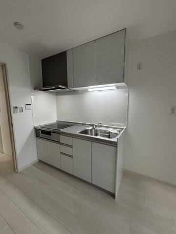 フォレストクリエオーレ城垣町弐番館のキッチン