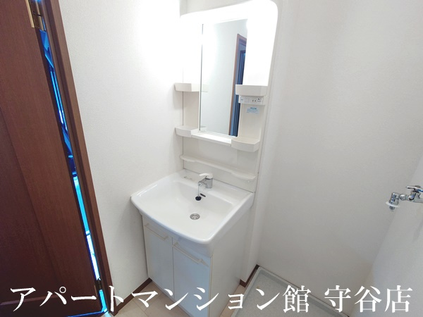 メゾン森Ⅻの独立洗面台