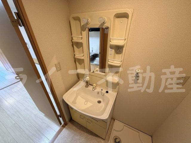 アーク島之内の独立洗面台