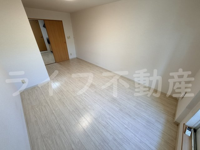 アーク島之内の内装