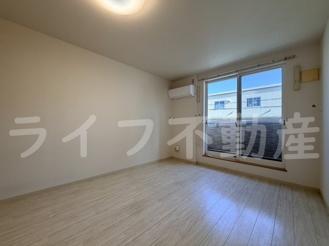 アーク島之内の内装