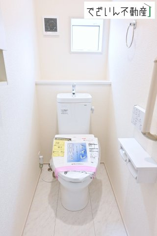 【トイレ】 | blooming garden久喜市鷲宮4丁目　新築住宅 | 現地(2026年7月撮影)
