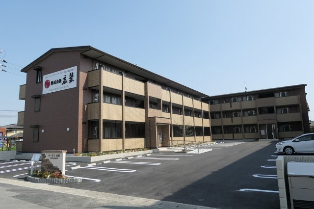 ロータス長町B棟の外観