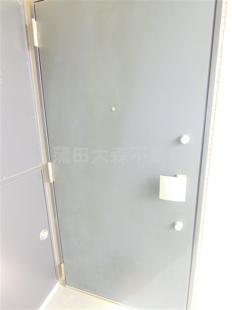 メイクスデザイン蒲田ウエストの玄関