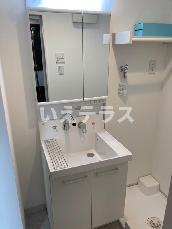 エムグレース神戸湊川の洗面所