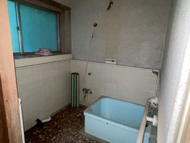 龍ケ崎市泉町　中古戸建の浴室