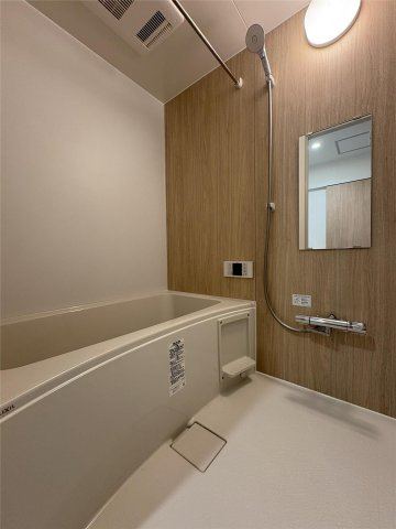 GROOM泗水Bの浴室
