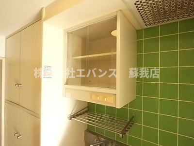【キッチン】 | マリオン本千葉 | 収納スペース