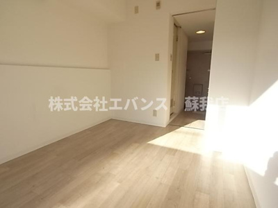 【洋室】 | マリオン本千葉 | 広々とした洋室です
