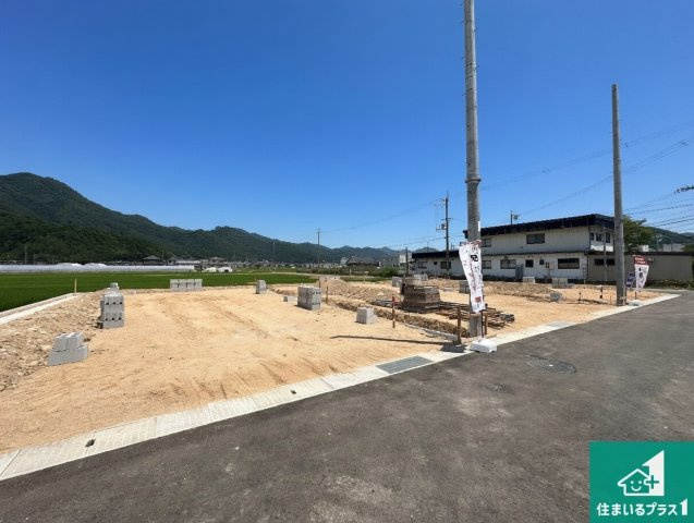 丹波市柏原町南多田　新築一戸建ての外観|現在建築中！落ち着いた街並みで新生活を始めることが出来そう！周辺の物件も併せてご紹介させて頂きます！