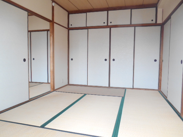 中村マンションの内装
