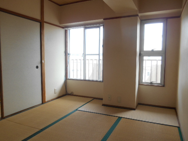 中村マンションの内装