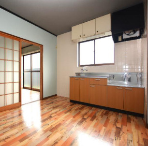 福岡県田川市1棟アパート　　2020年修繕実施のキッチン