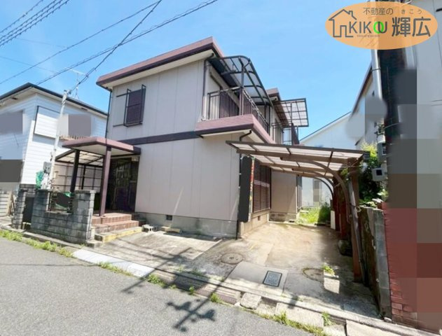 加古郡稲美町国岡　中古戸建の駐車場