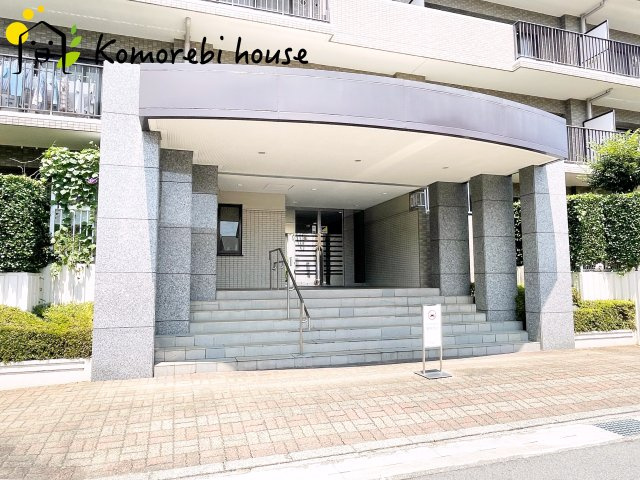 新大宮パーク・ホームズのエントランス|エントランスです