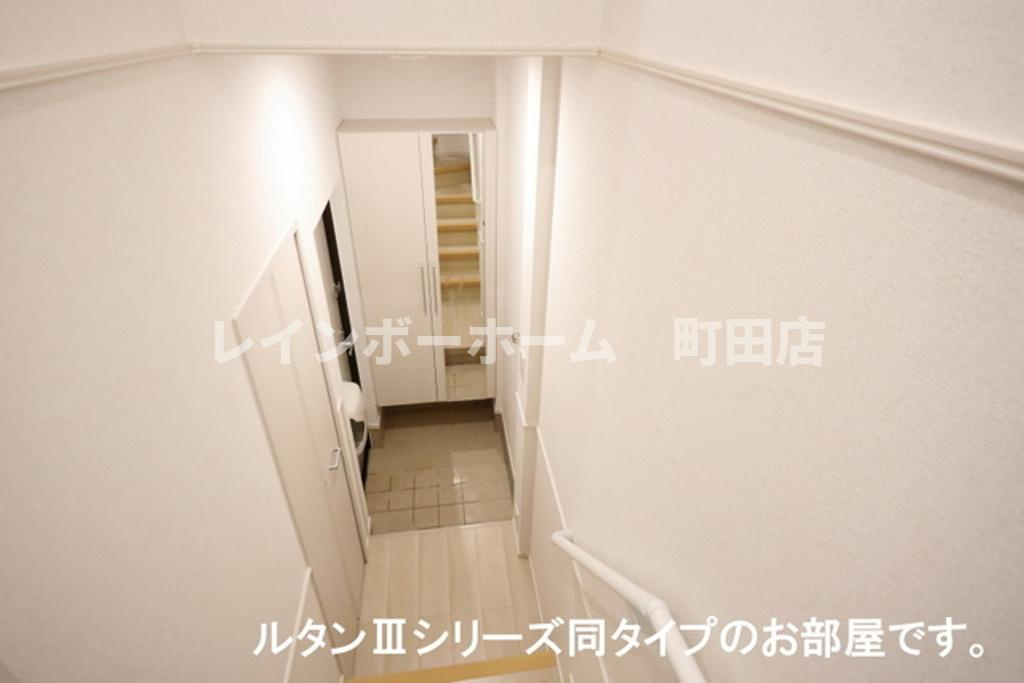 ボヌール・ド・コルザ※初期費用分割あと払いサービス利用可能物件の玄関