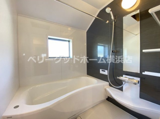 【浴室】 | 横浜市泉区和泉中央北　新築分譲住宅　全２棟/今回販売２棟 | バスルーム（施工例）