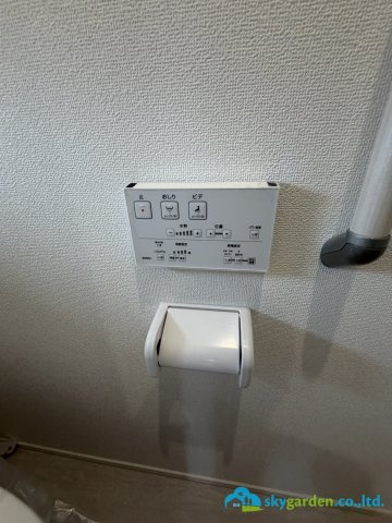 平塚市小鍋島2期　新築戸建　全6棟5号棟のトイレ