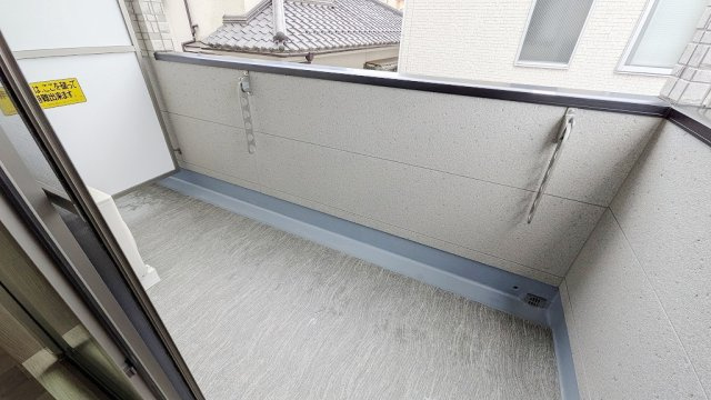 グランディール古市橋のバルコニー
