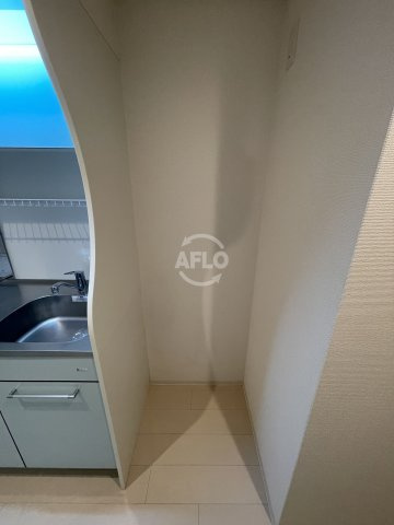 APRILE南森町の設備|APRILE南森町（旧名：アスール南森町）　冷蔵庫置き場