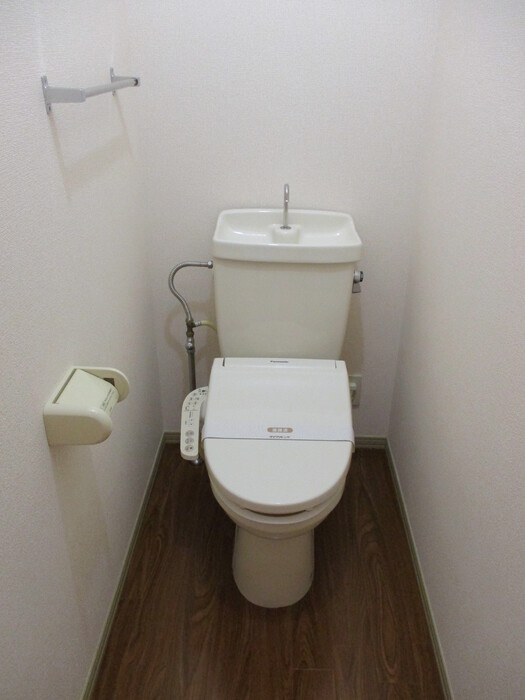 ブルースカイ　Ｄのトイレ