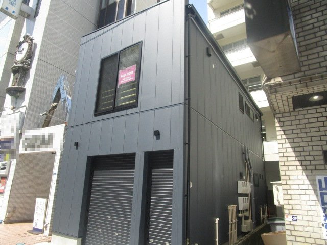 厚木市中町３丁目の店舗事務所