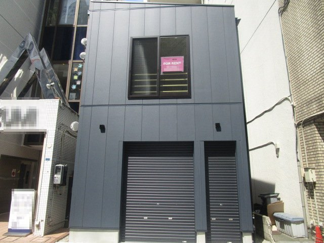 厚木市中町３丁目の店舗事務所