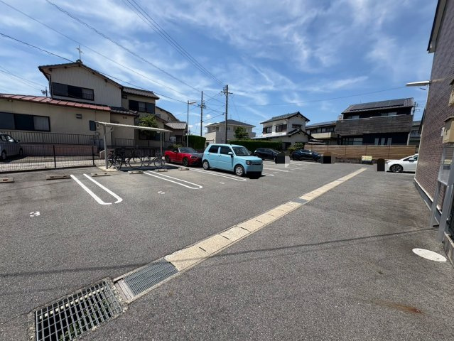 ディアスボナールA・Bの駐車場