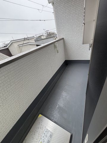 フォレストクリエオーレ城垣町弐番館のバルコニー