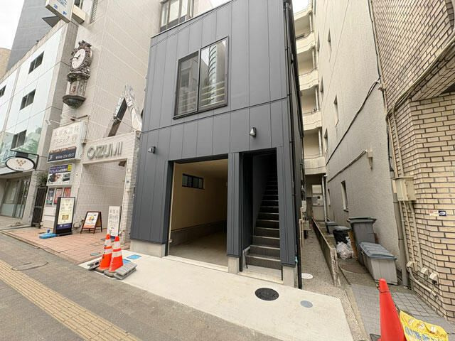 厚木市中町３丁目12-4