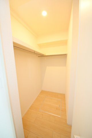 リサヤニシルの収納