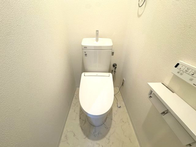 クレドール西明石Ⅲのトイレ