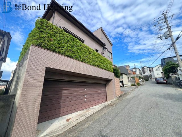 告知事項有　R4年2月リフォ済　朝霧東町2丁目　中古戸建のその他