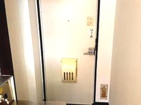 フラワーハイツの玄関|※別部屋参考写真