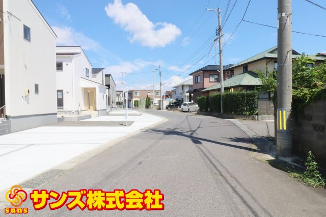 郡山市大槻町字上柵　　　２号棟　　　大槻小学校、大槻中学区　の居間・リビング|※同社施工例
