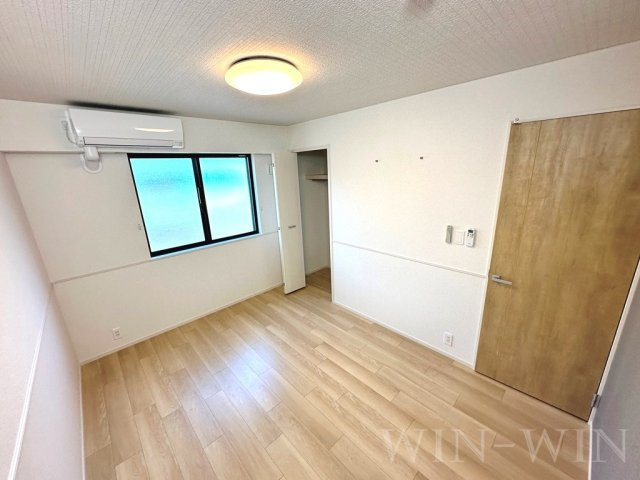 フリーデンハイム潮崎の寝室